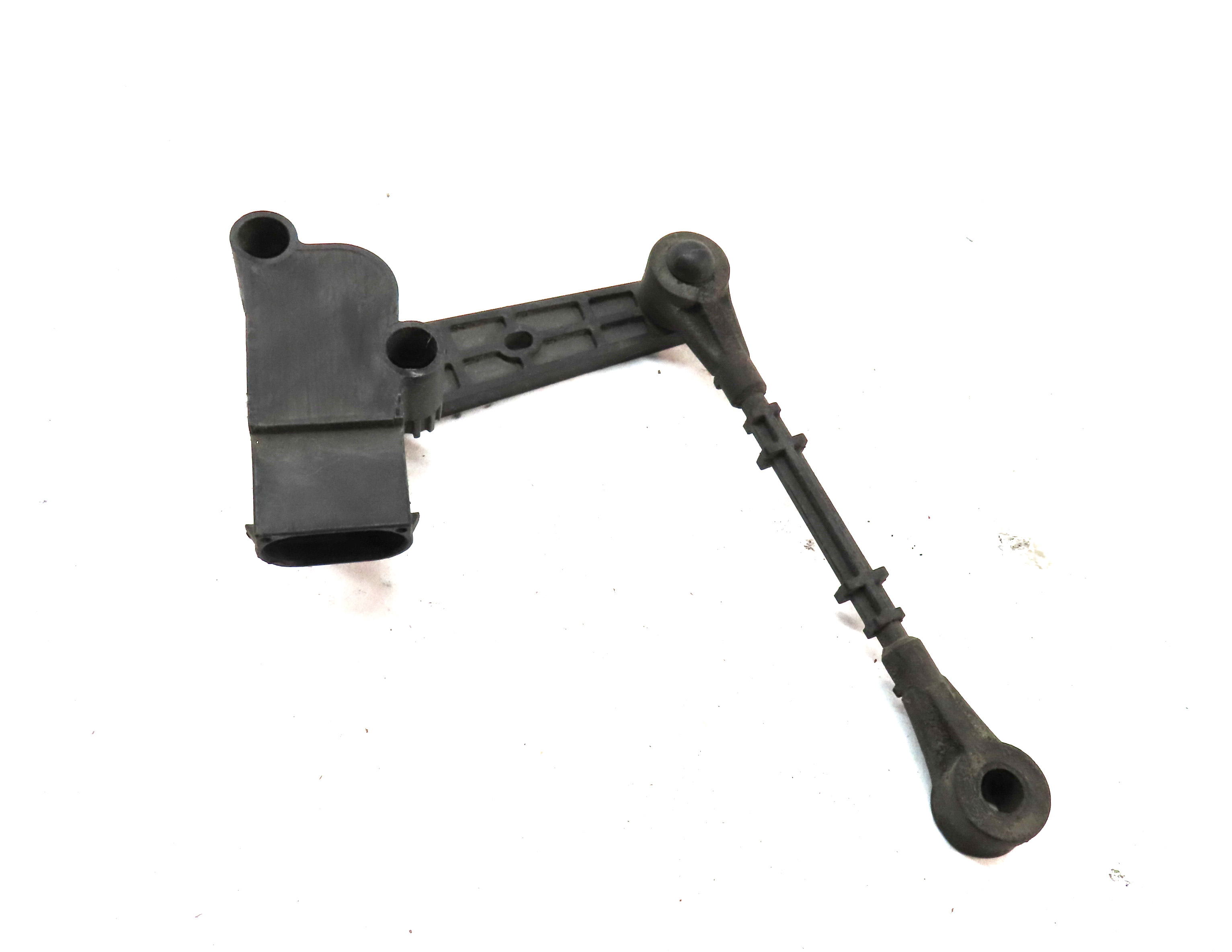 2013 RANGE ROVER L405 REAR RIGHT PASSENGER SIDE SUSPENSION HEIGHT LEVEL SENSOR — exact item pictured